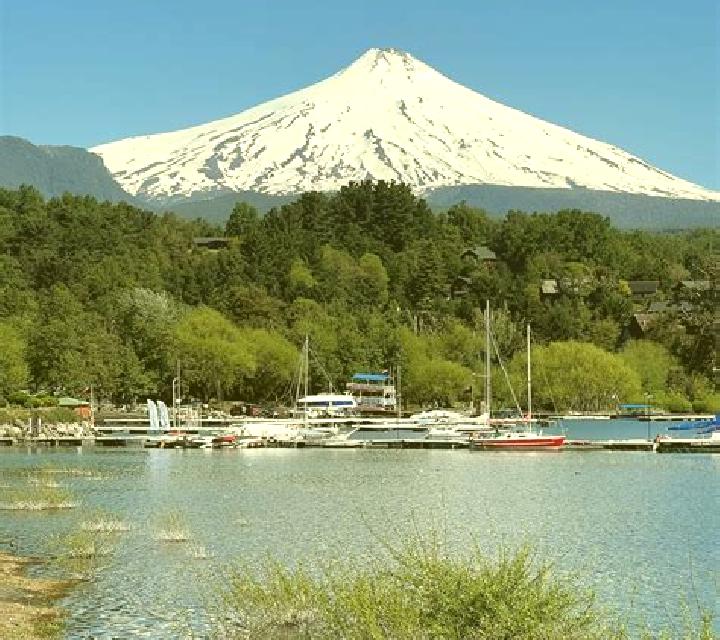 Abril 3 Pucon escort