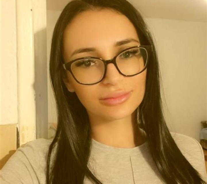 Andrea Cochrane escort
