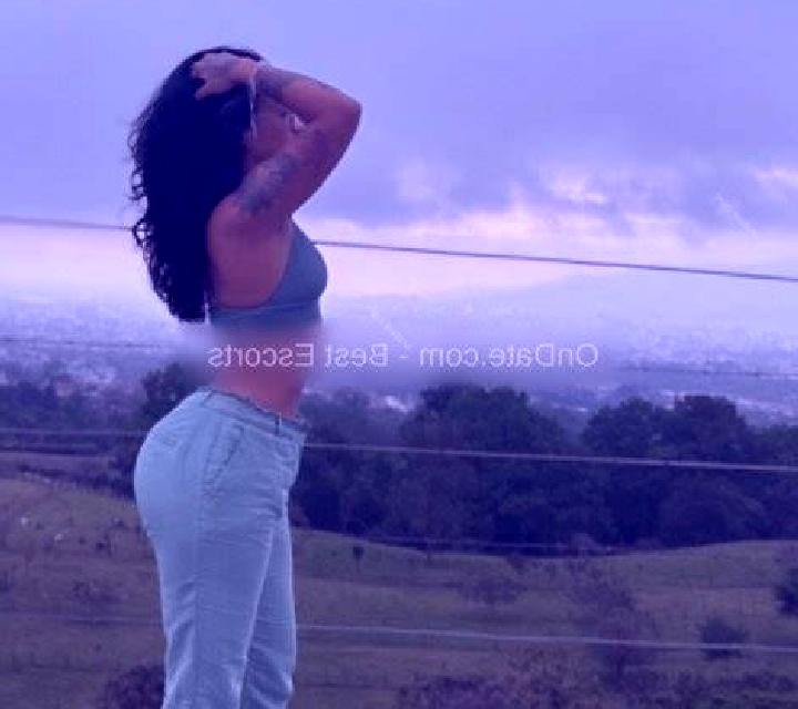 Antonia 2 Quillon escort