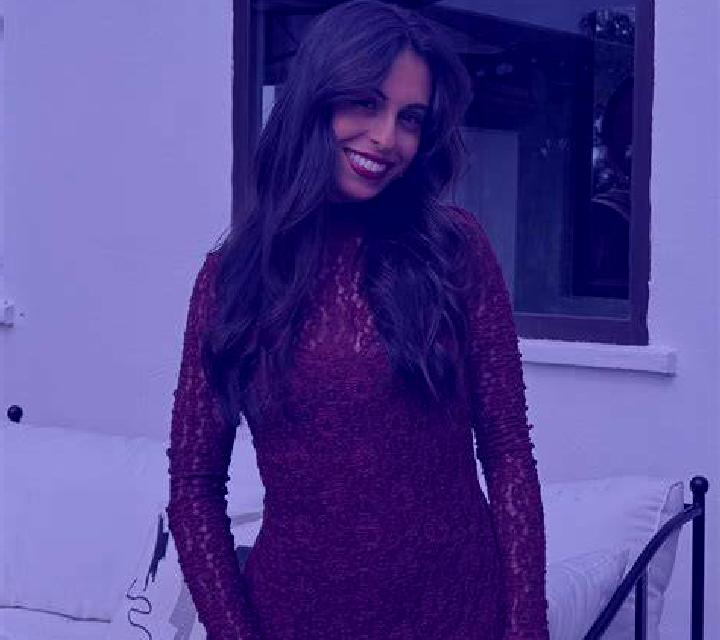 Antonia Paredones escort