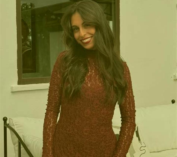 Camila La Junta escort