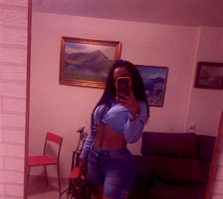 Carolina Panquehue escort
