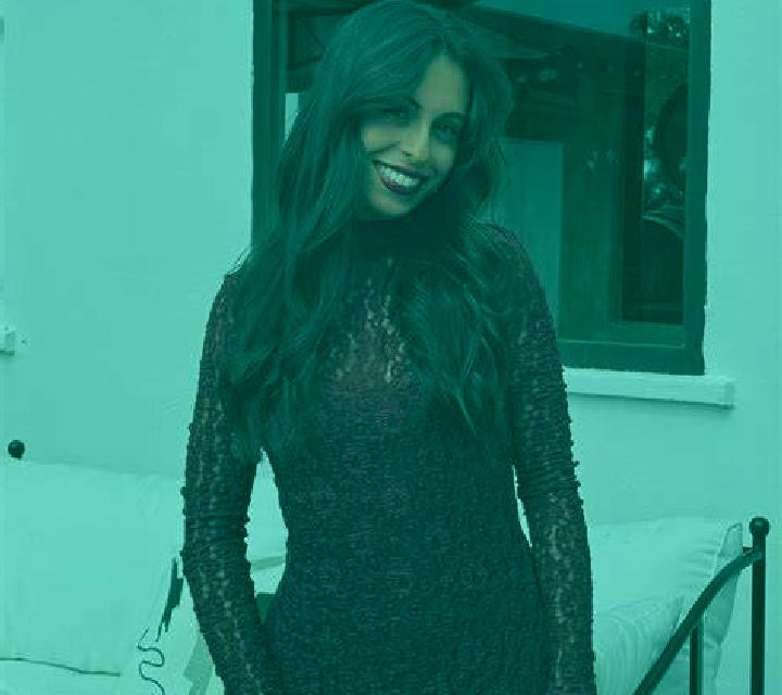 Estrella Negrete escort