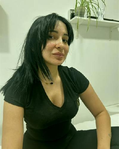 Fernanda Taltal escort