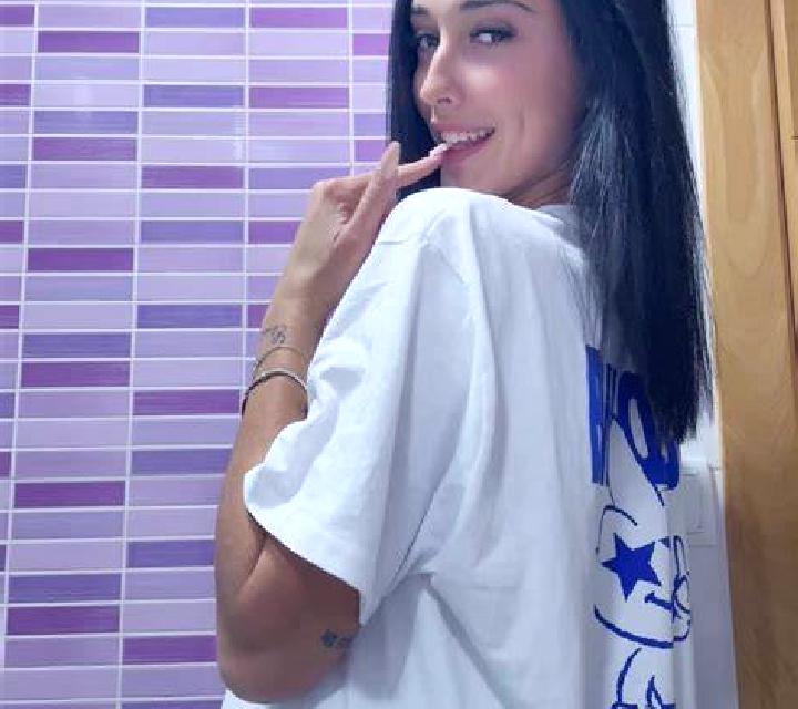 Jade 3 Isla de Maipo escort