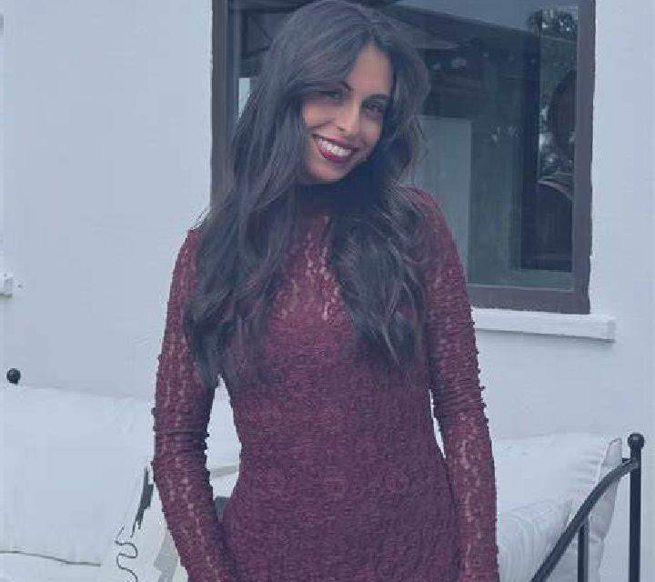 Jade Carahue escort