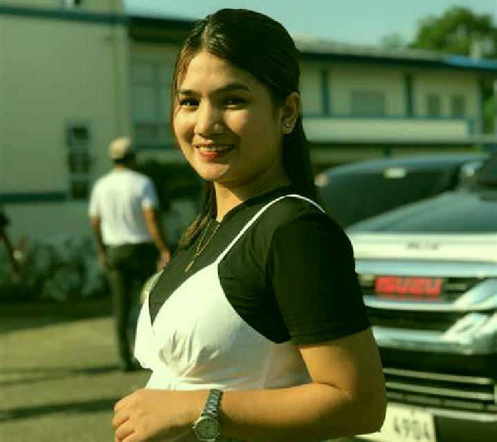Luna 3 Chiguayante escort