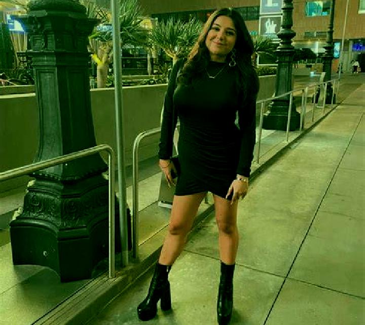 Noelia Carahue escort