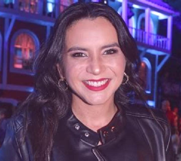 Valentina Olmue escort
