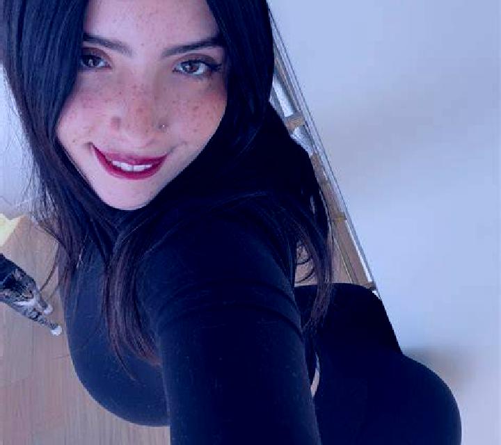 Valentina Yerbas Buenas escort